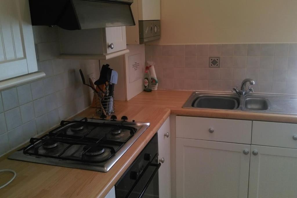 Spacious Cosy Apartment Llandudno Exterior photo