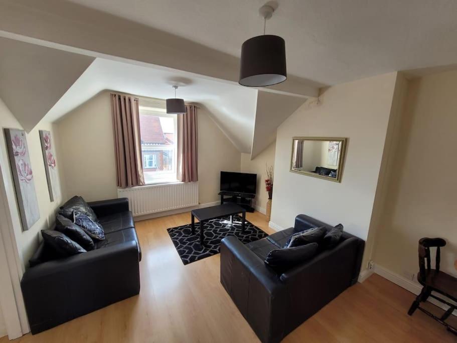 Spacious Cosy Apartment Llandudno Exterior photo